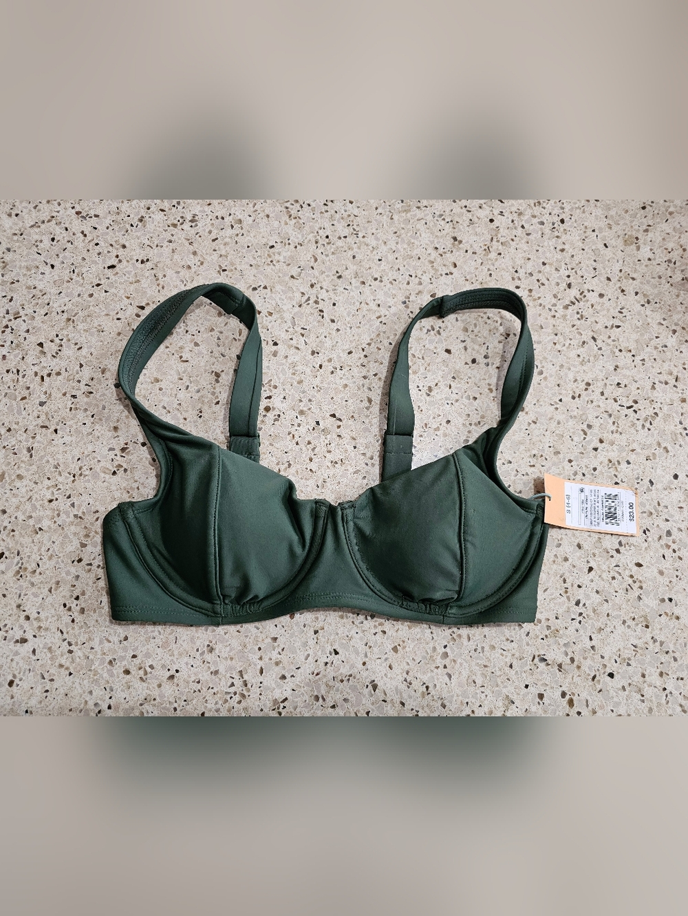 Bikini Top in Deep Green